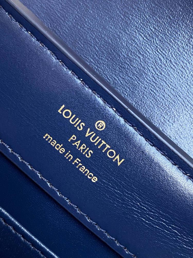 شنطة لويس فيتون Louis Vuitto