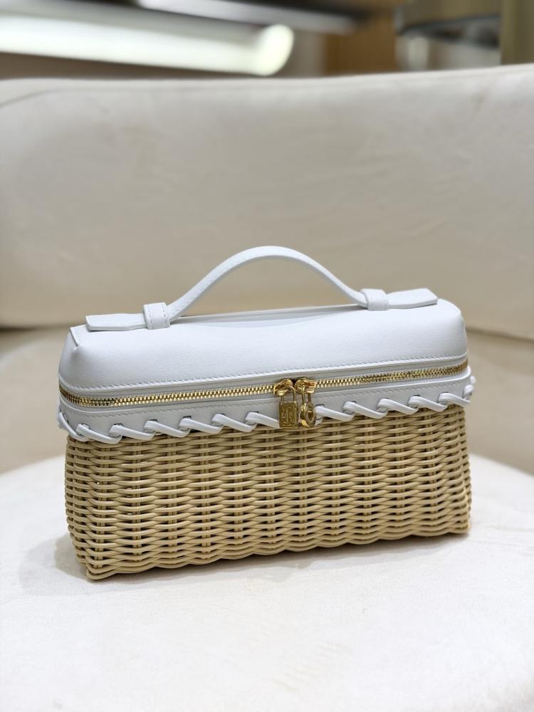 شنطة لورو بيانا Extra West Wicker Lora piana مقاس 19 cm