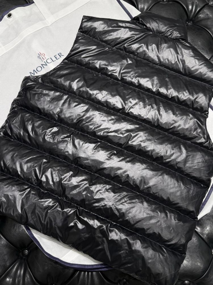 جاكيت جيليه Moncler