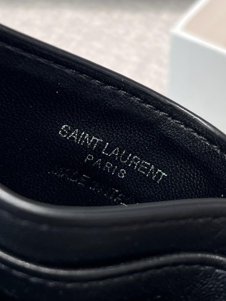 محفظة كارد هولدر سان لوران Saint Laurent