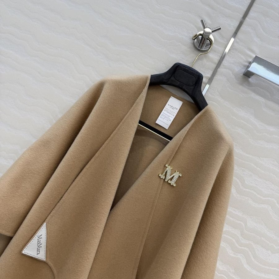 كاب MaxMara