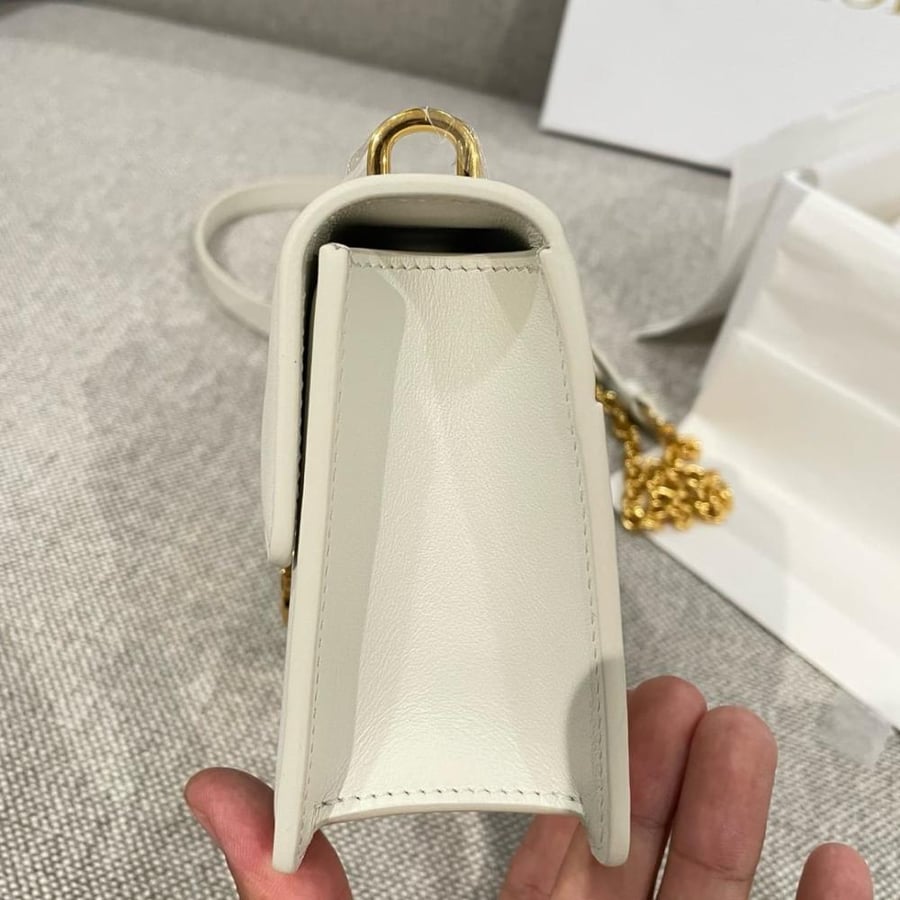شنطة ديور 30 Montaigne Chain Bag مقاس 21cm