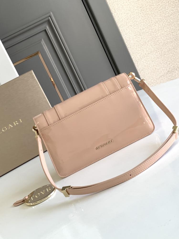 شنطة بولغاري Serpenti Forever مقاس 22cm