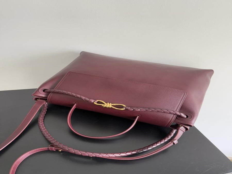 شنطة بوتيغا Ciao Ciao مقاس 42cm