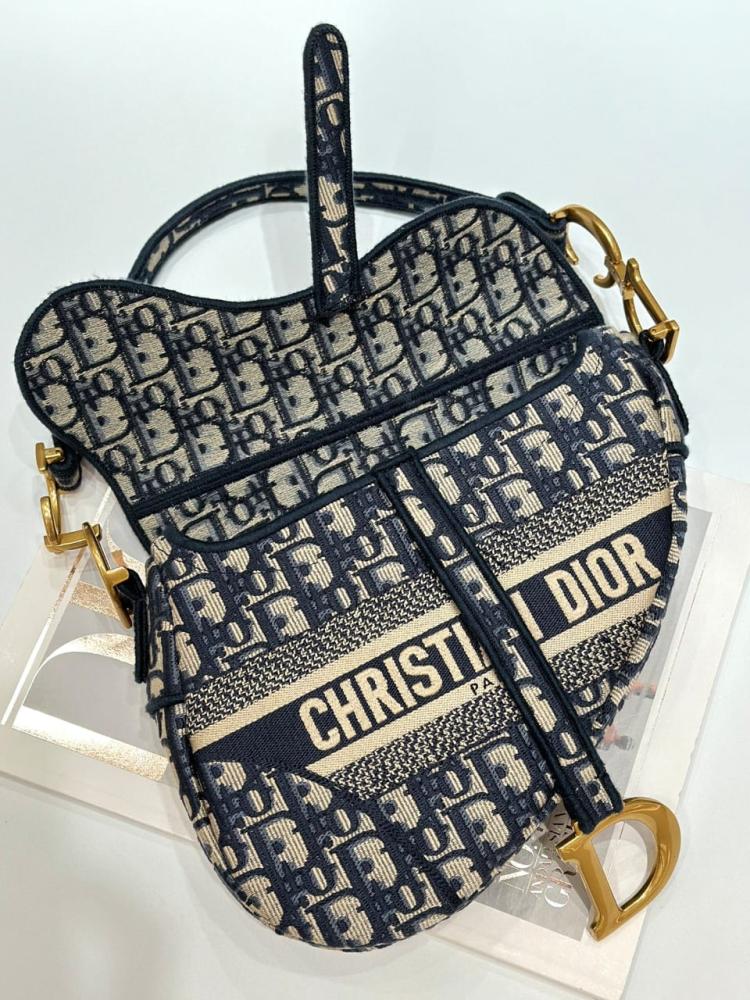 شنطة ديور سادل باق مقاس 25.5cm