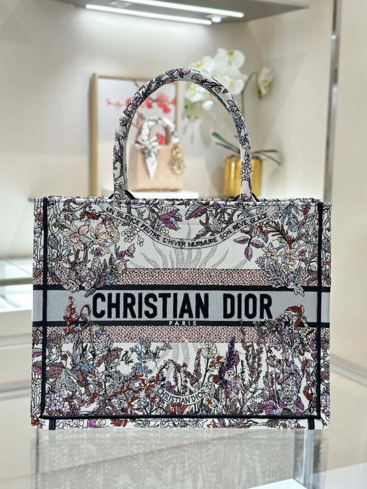 شنطة ديور CD-Tote مقاس cm36.5