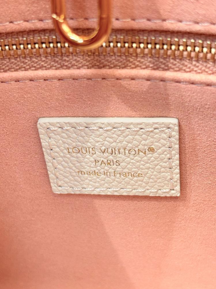 شنطة لويس فيتون Louis Vuitto