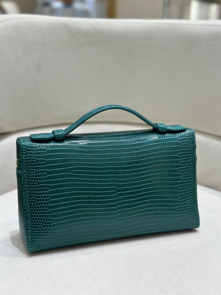 شنطة لورو بيانا Extra Poket Lizard Lora piana مقاس 19 cm