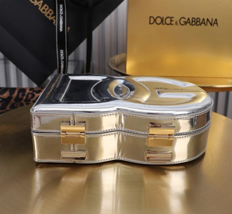 شنطة دولتشي اند غابانا DG Logo Bag box handbag