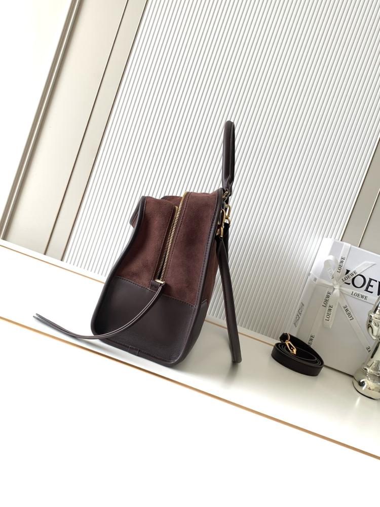 شنطة لويفي Amazona Loewe