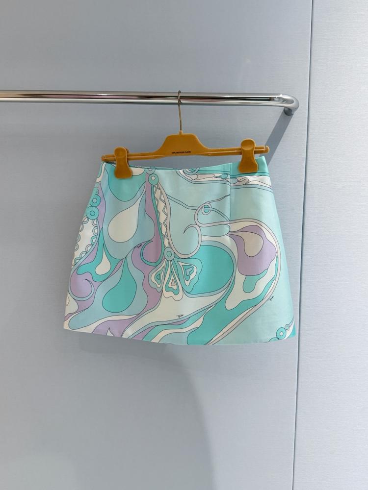 تنورة Pucci