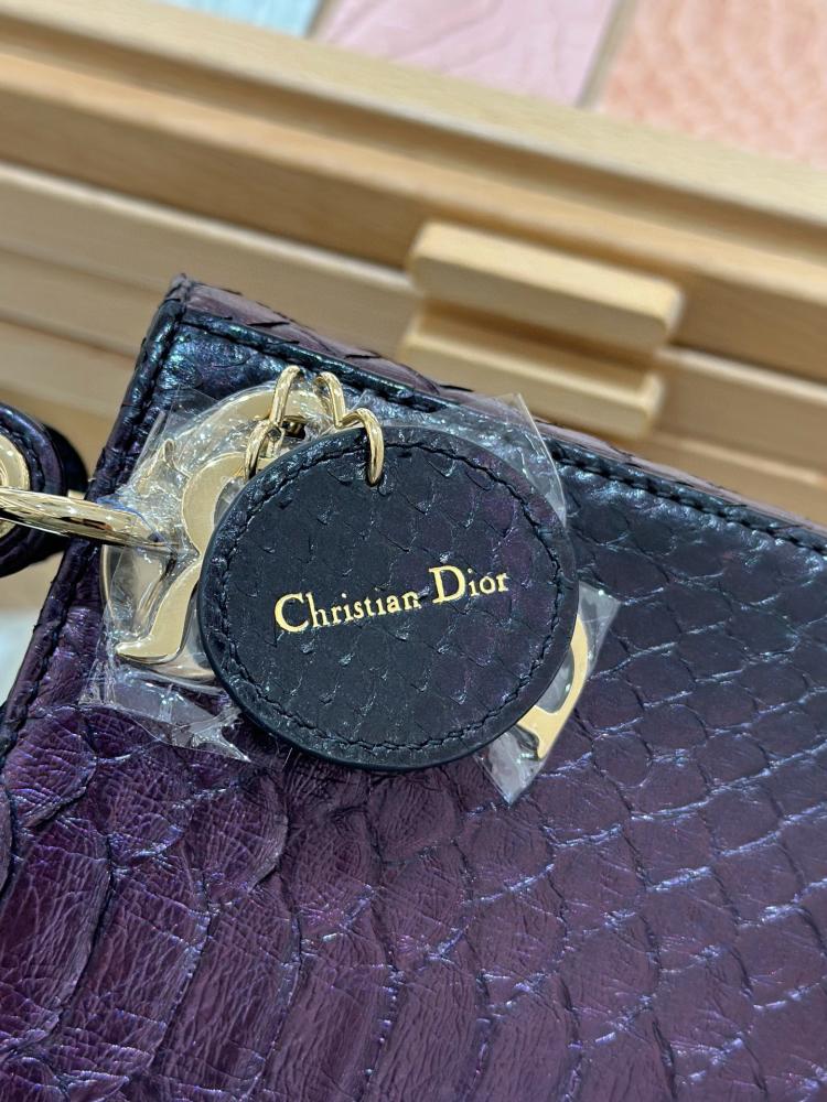 شنطة ديور Snakeskin Dior