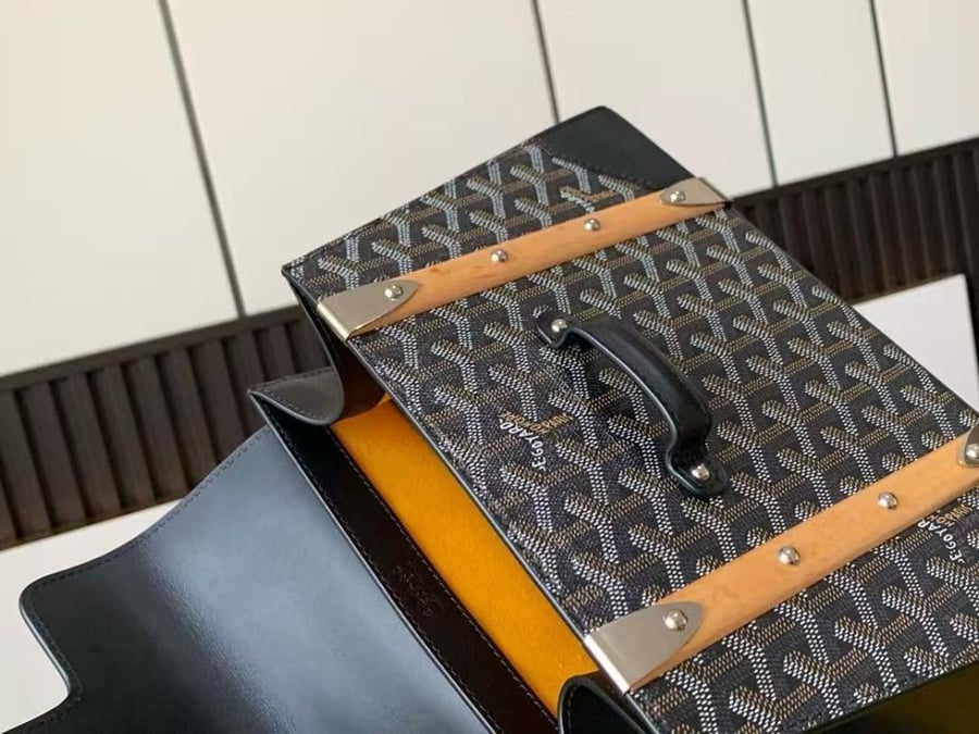 شنطة جويارد  saigon souple bag lrhs 28cm