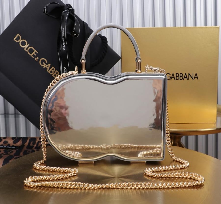 شنطة دولتشي اند غابانا DG Logo Bag box handbag