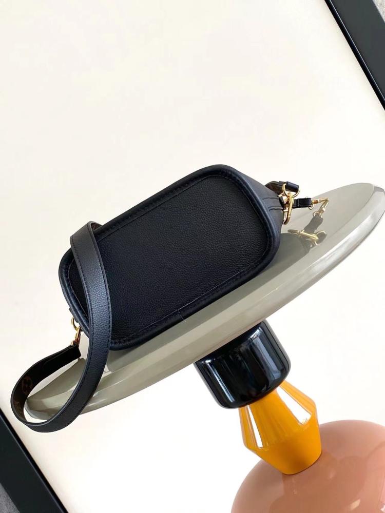 شنطة لويس فيتون Neverfull مقاس 24cm