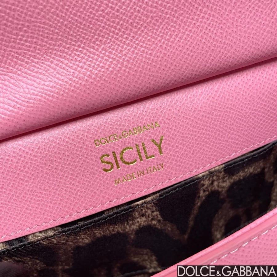 شنطة دولتشي اند غابانا  Mini Sicily handbag
