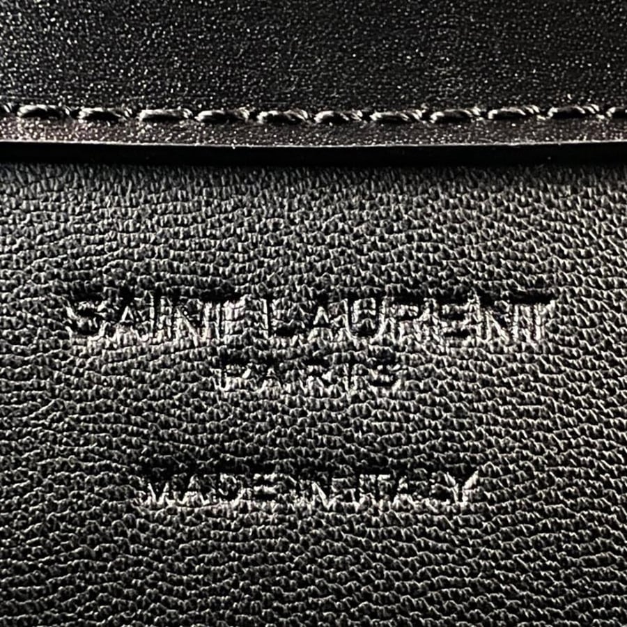شنطة سان لوران Voltaire box Saint Laurent