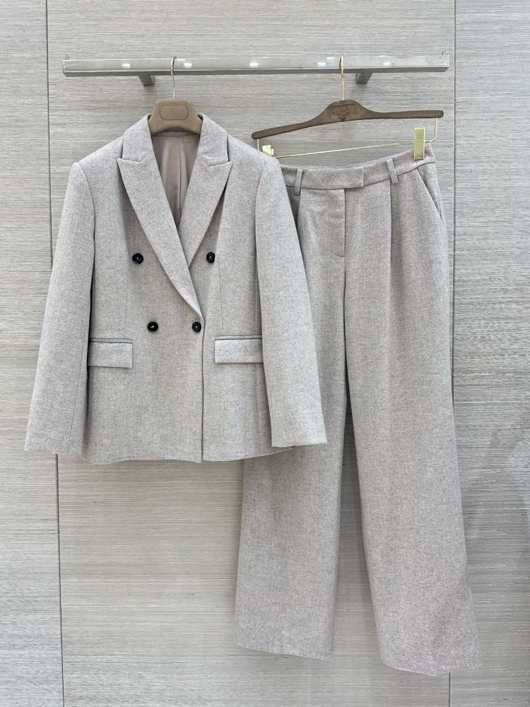 جاكيت Brunello cucinelli
