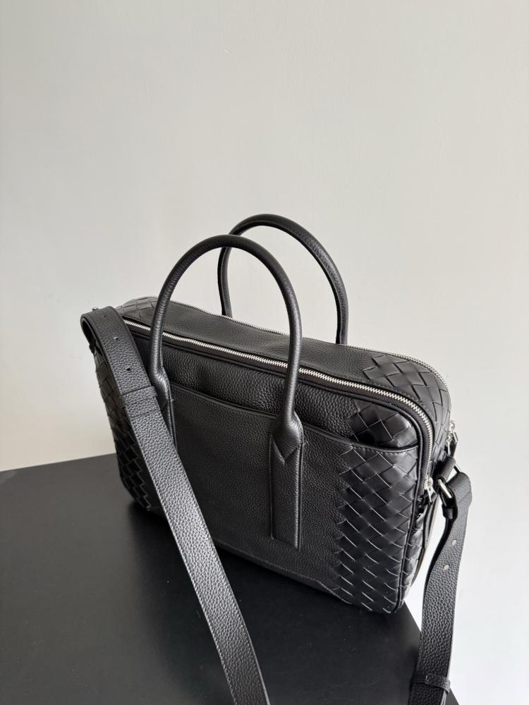 شنطة بوتيغا getaway Bottega