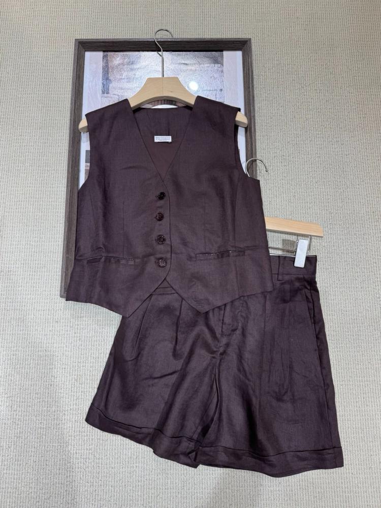طقم Brunello cucinelli