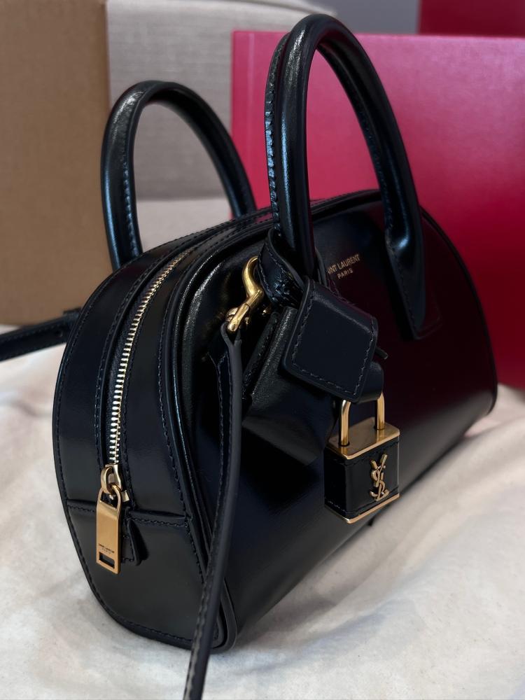 شنطة سان لوران Bowling Saint Laurent