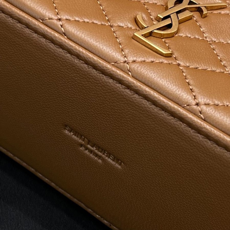سان لوران GABY VANIT BAG مقاس 18cm