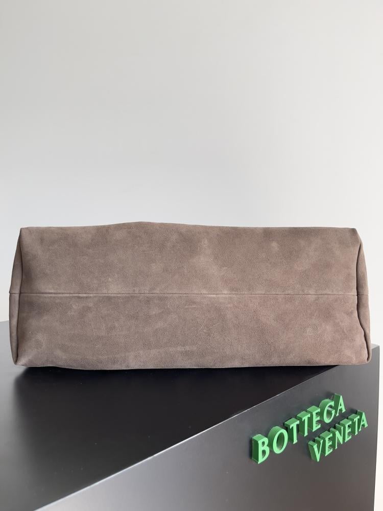 شنطة بوتيغا Pinacoteca مقاس 43cm