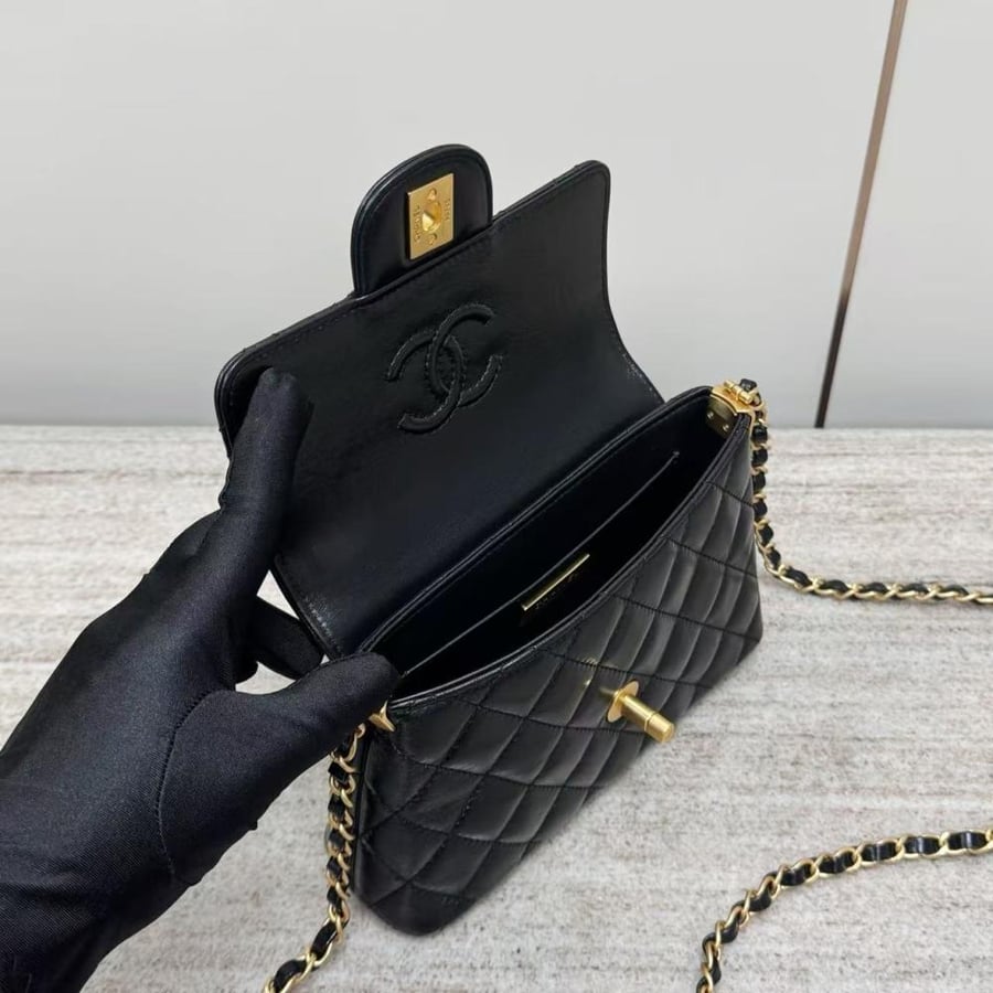 شنطة شانيل 25P مقاس 20cm