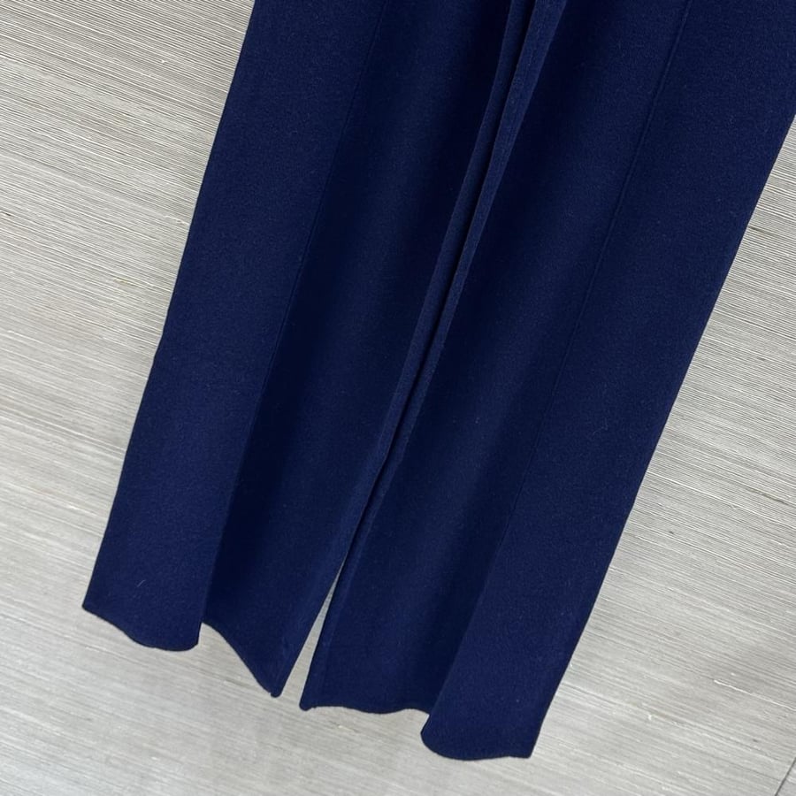 طقم Brunello cucinelli