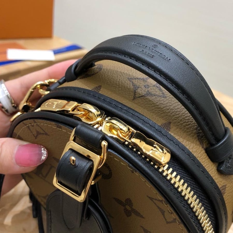 شنطة لويس فيتون Mini Boite Chapeau مقاس 13cm