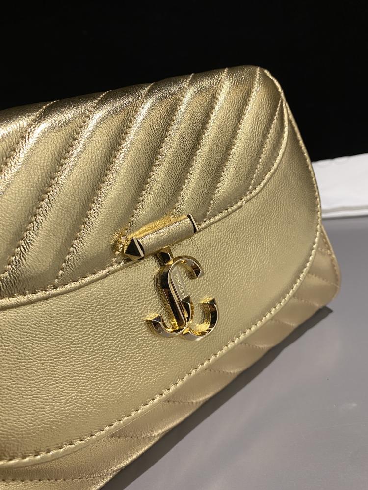 شنطة جيمي تشو JIMMY CHOO