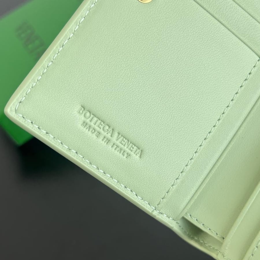 محفظة بوتيغا Sheep Leather bottega