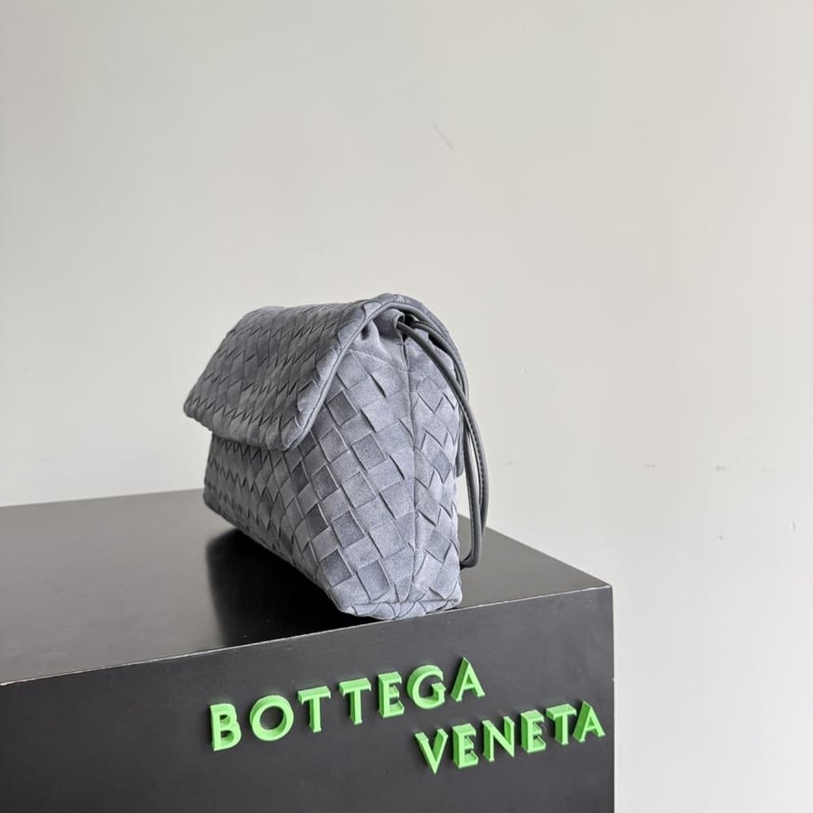 شنطة بوتيغا  Dustbag Giorno