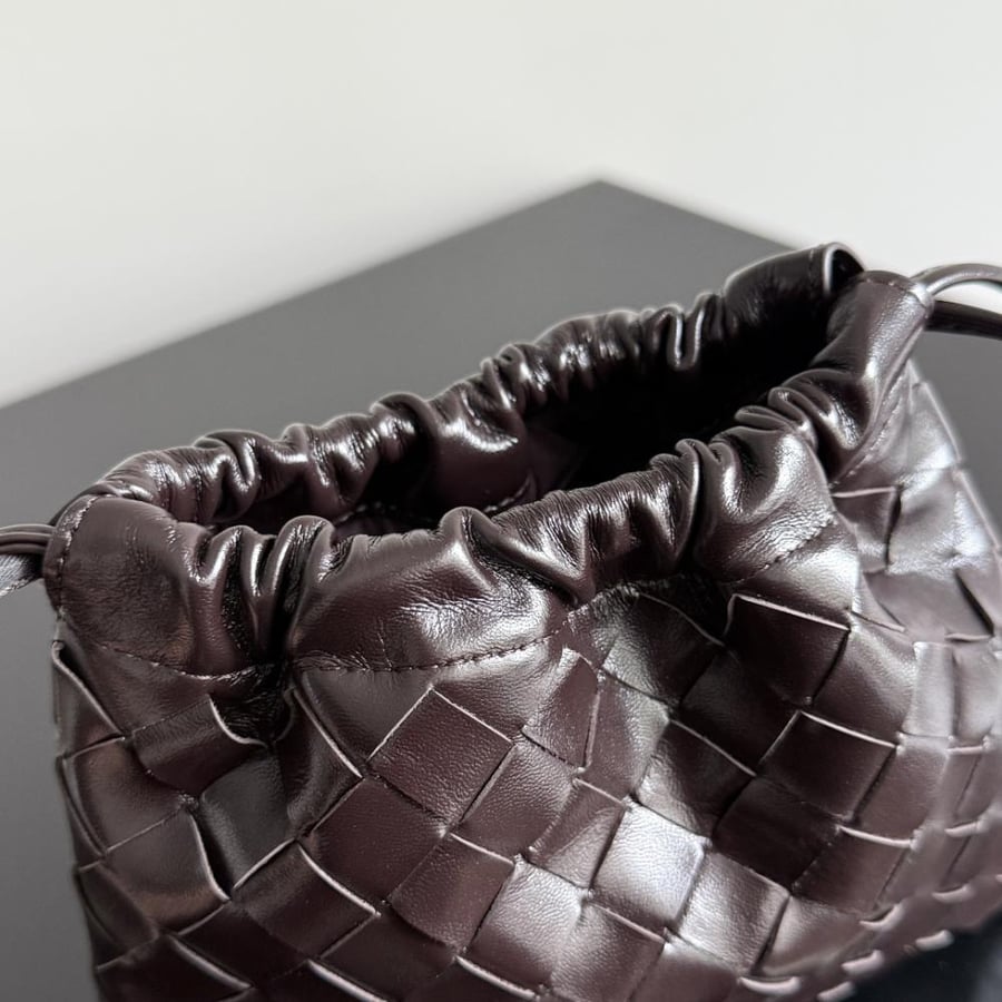 شنطة بوتيغا Mini Dustbag