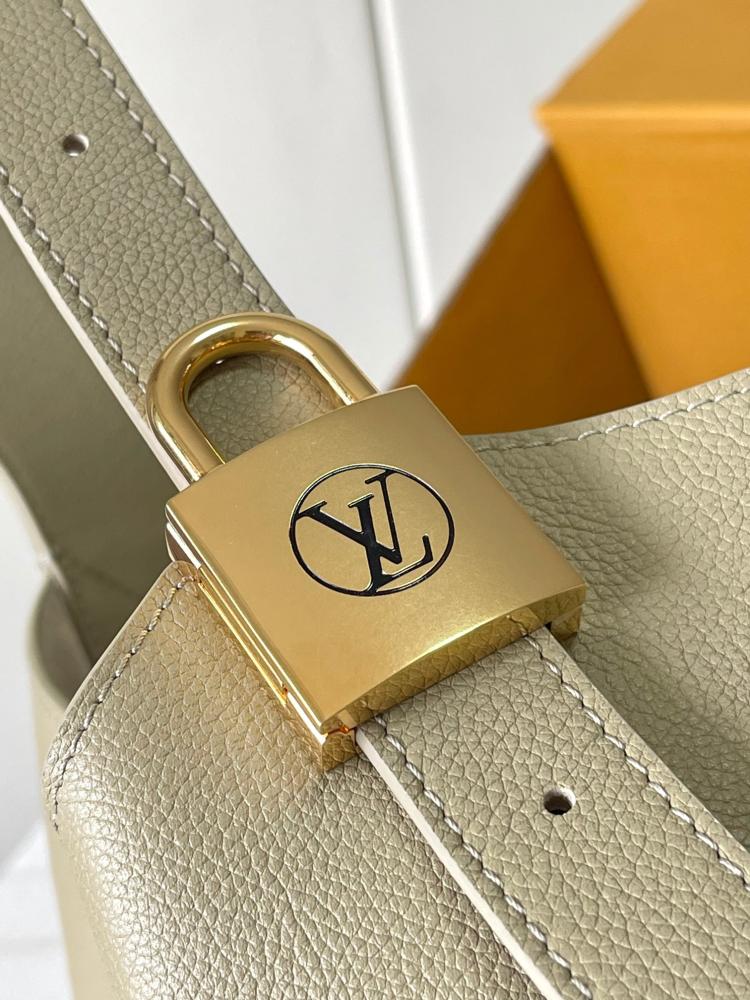 شنطة لويس فيتون Louis Vuitto