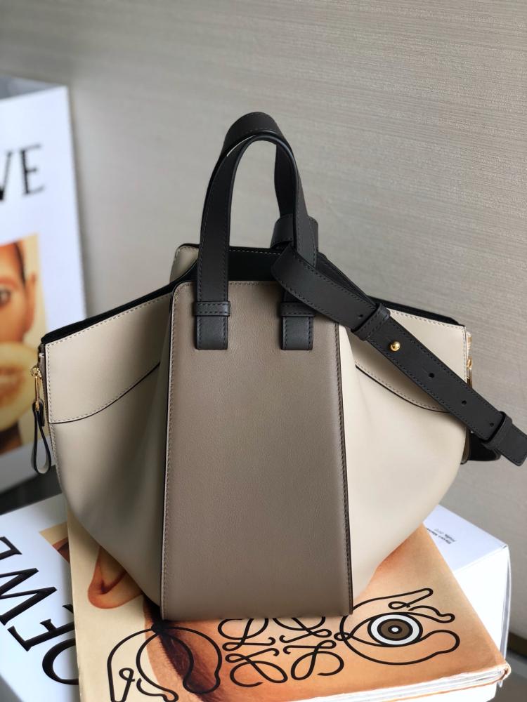 Loewe Hammock bag
