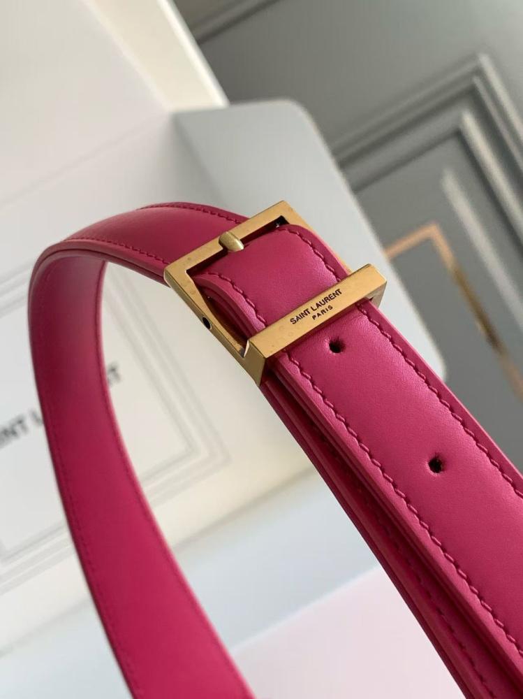 شنطة سان لوران LE 5a7 مقاس 24cm