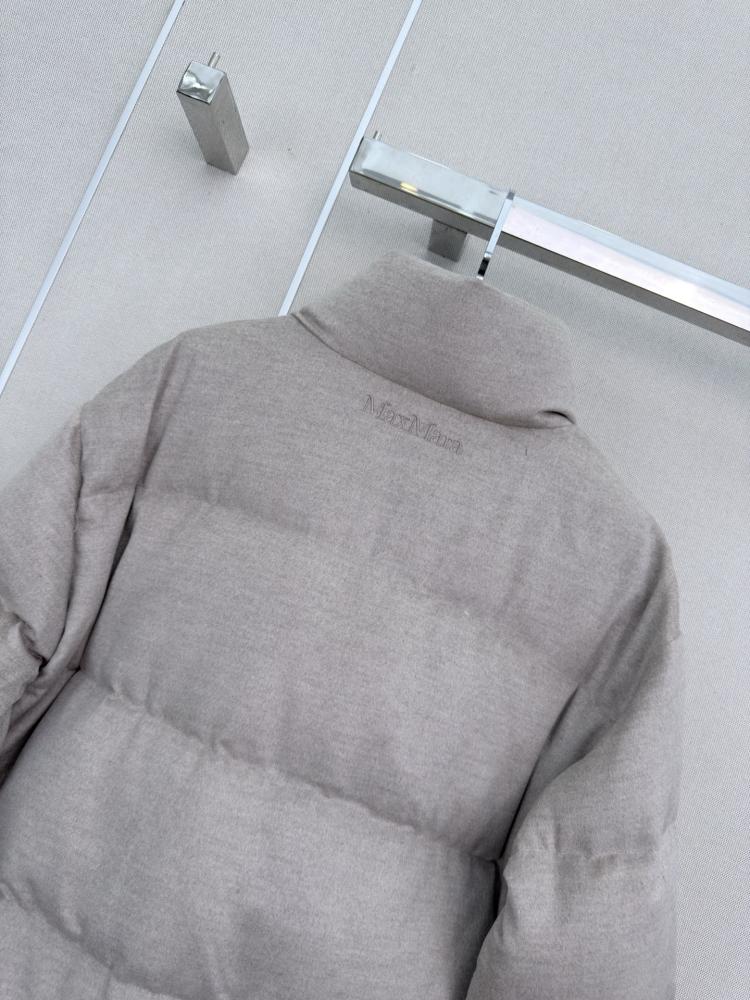 جاكيت٧٧ MaxMara