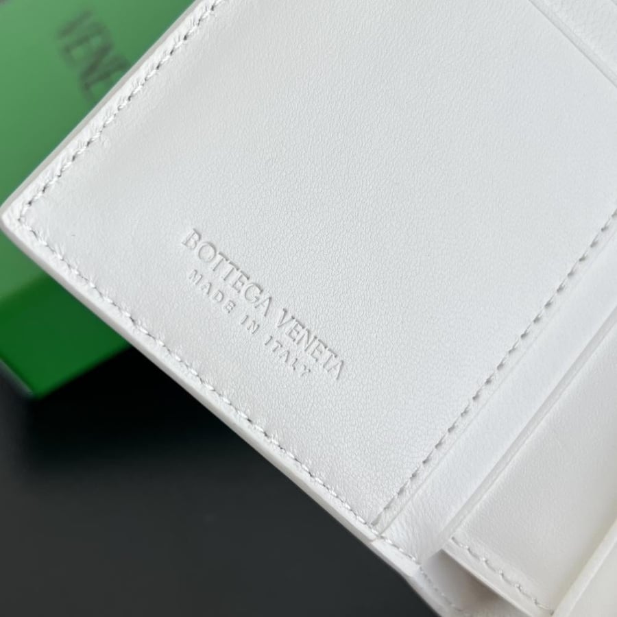 محفظة بوتيغا Sheep Leather bottega
