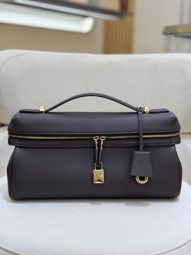 شنطة لورو بيانا Extra Softy Lora piana مقاس 29 cm