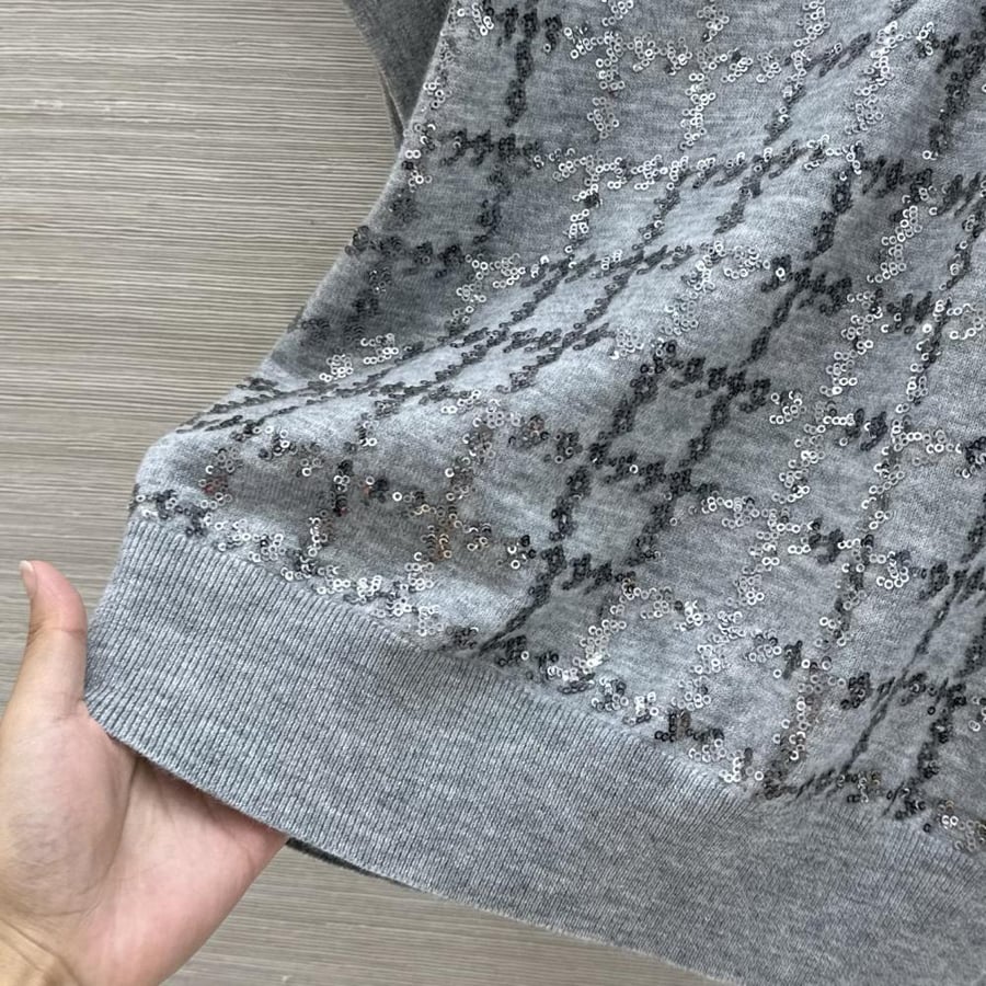توب Brunello cucinelli