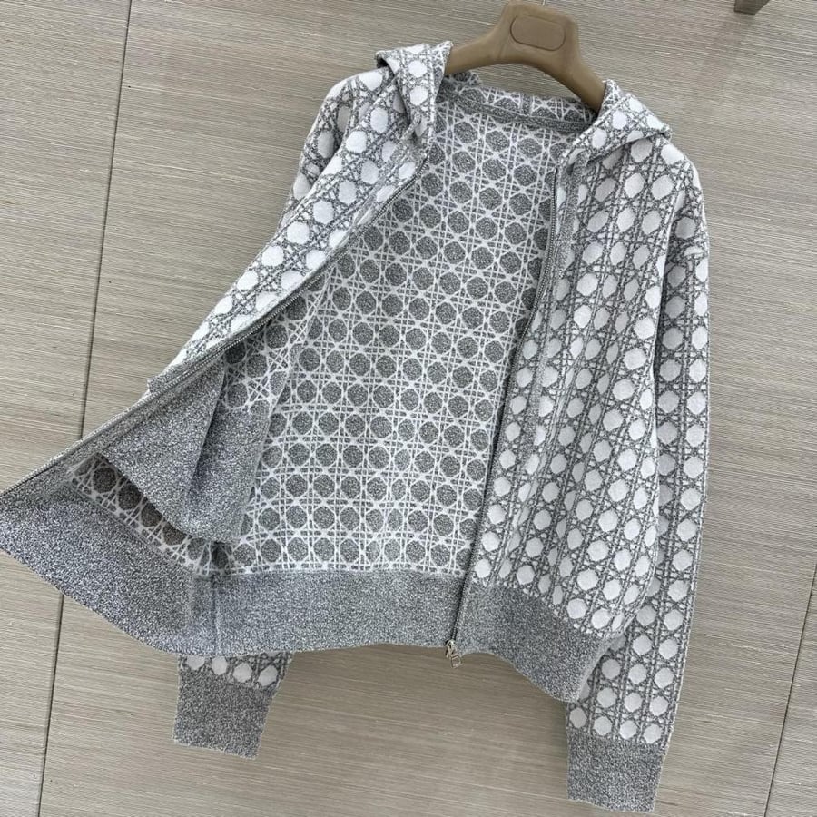 جاكيت ديور