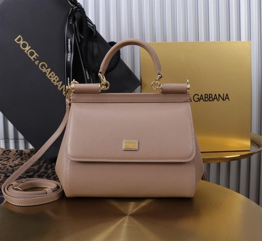 شنطة دولتشي اند غابانا Small Sicily handbag