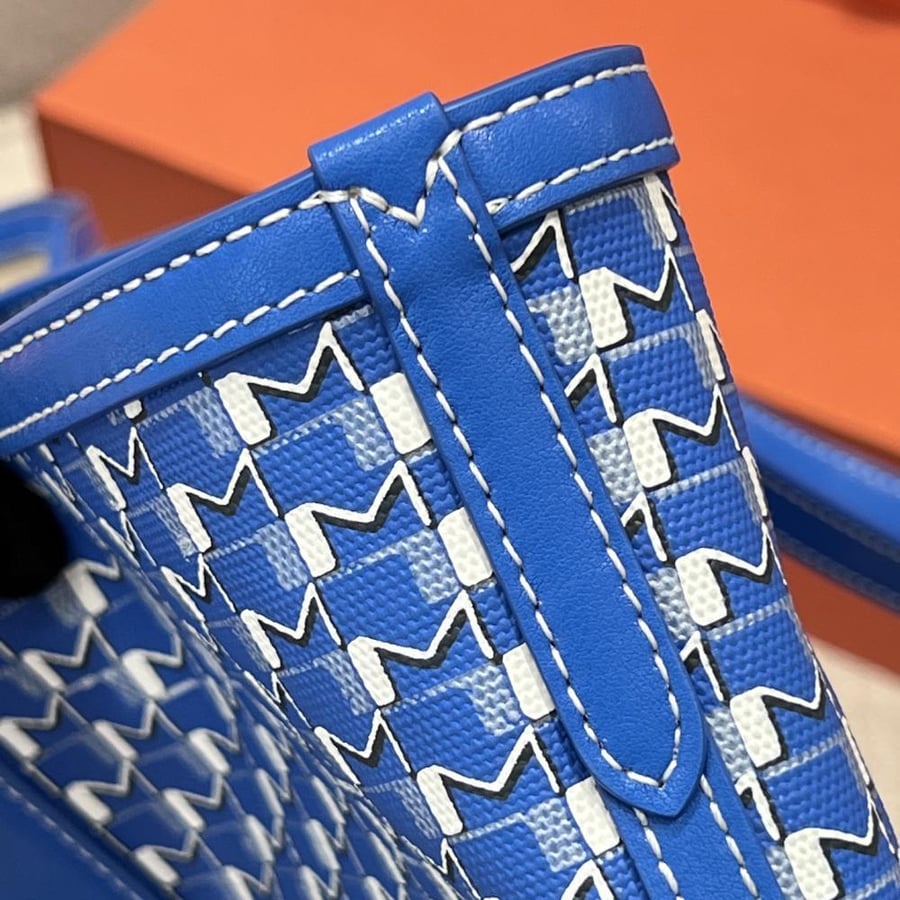 شنطة Moynat Canvas