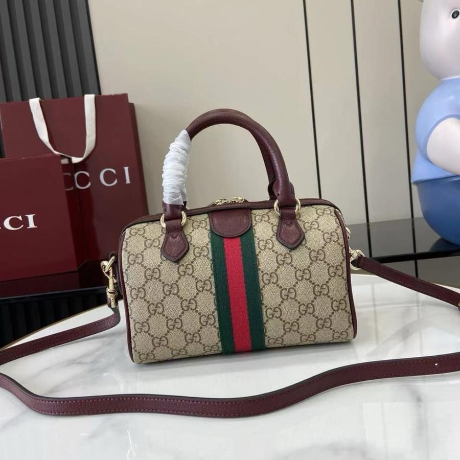 شنطة غوتشي مقاس 21