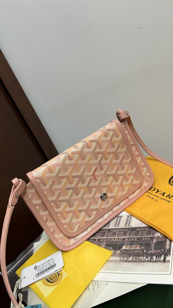 شنطة جويارد Plumet goyard