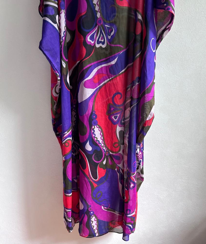 فستان Pucci.