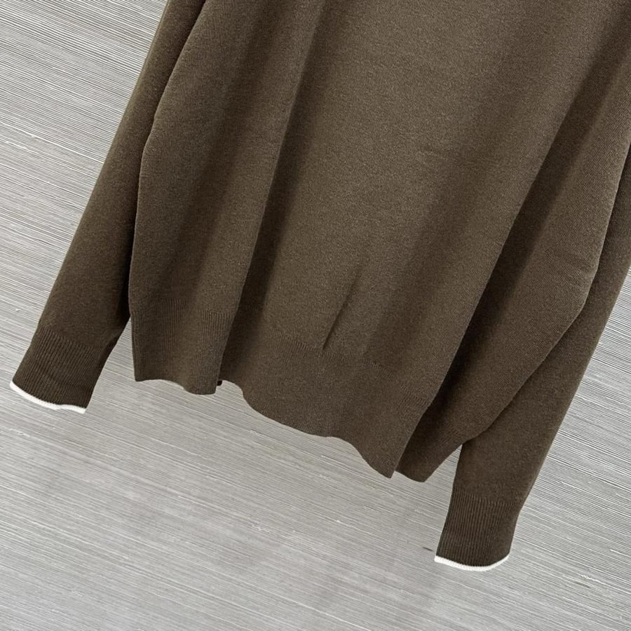طقم Brunello cucinelli