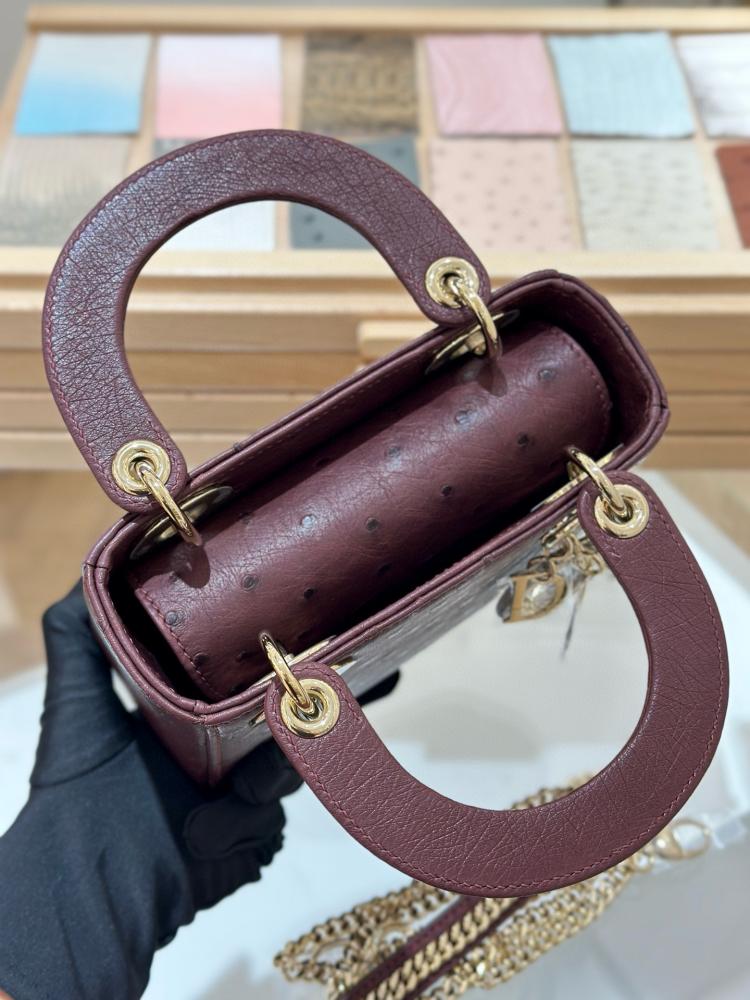 شنطة ديور Lady Ostrich Skin Dior مقاس 17cm