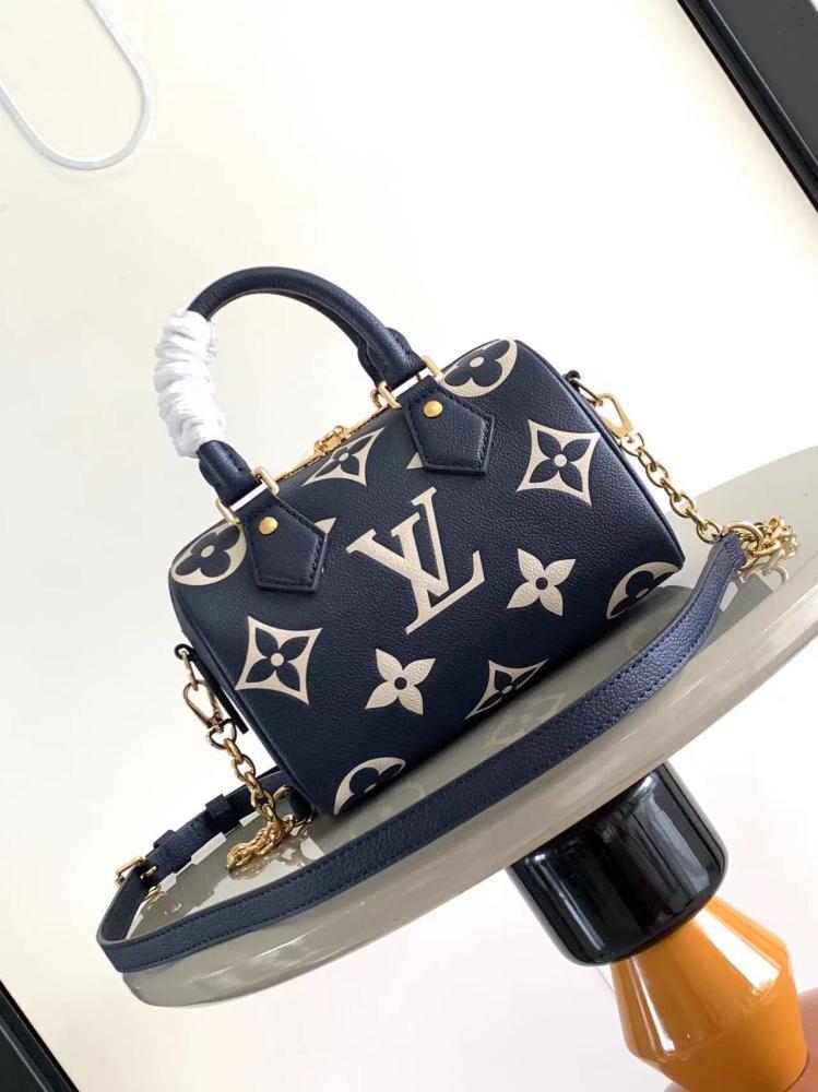 شنطة لويس فيتون Speedy Bandoulière مقاس 20